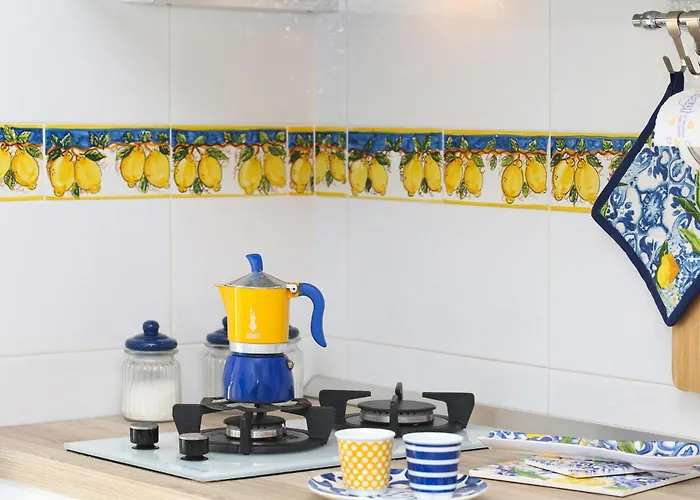 Qui Dove Il Mare Luccica * Sorrent